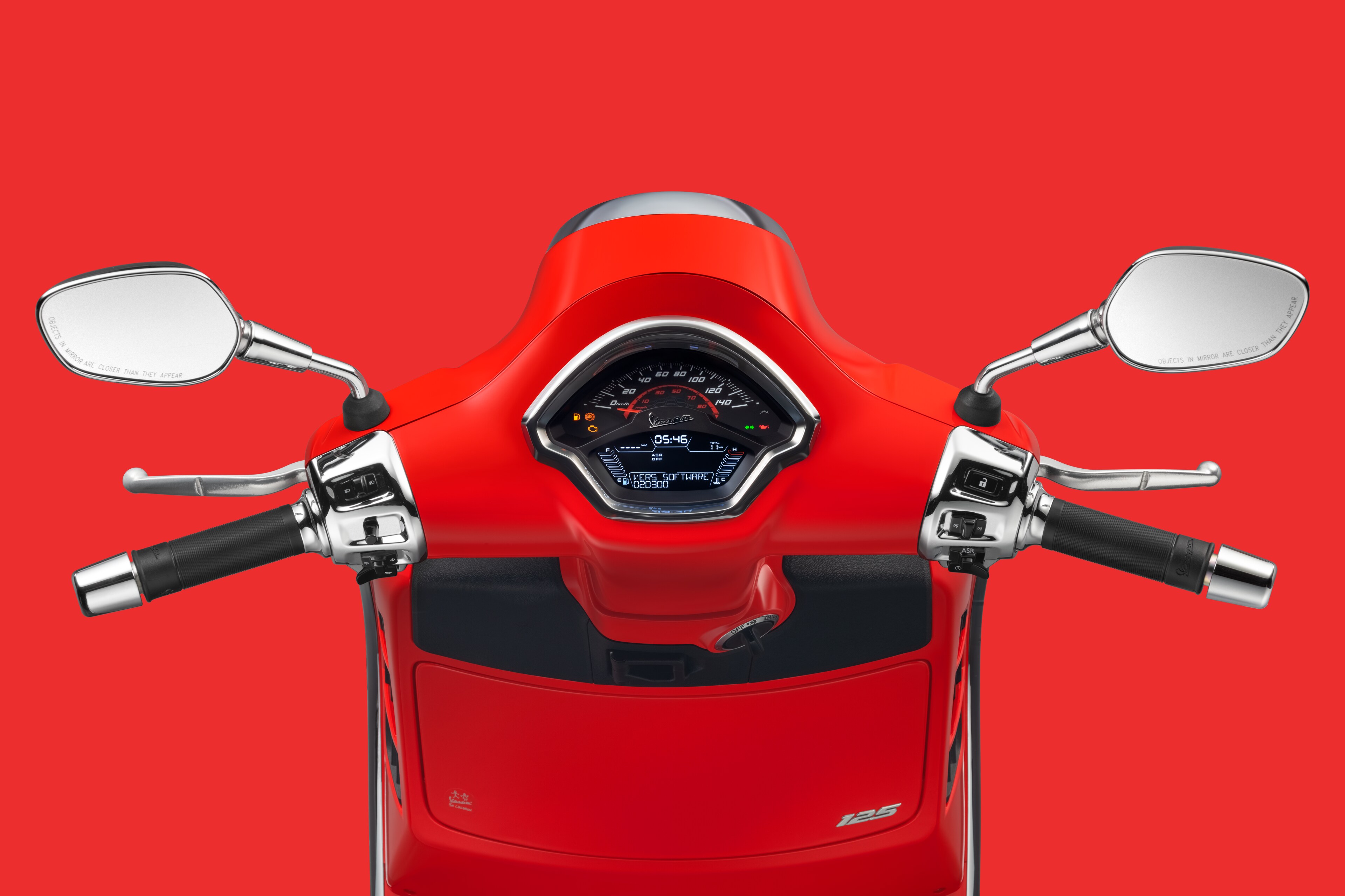 Vespa GTS Super 150：価格、燃費、カラー