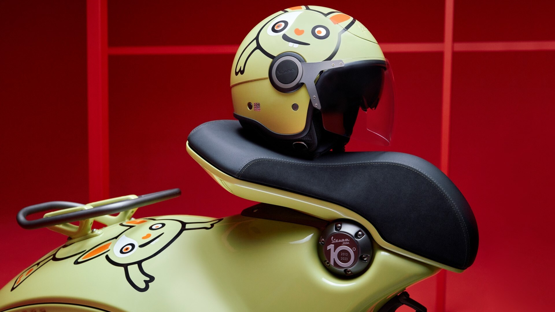 Vespa 946 "Bunny" - celebrating the lunar calendar | Vespa EN