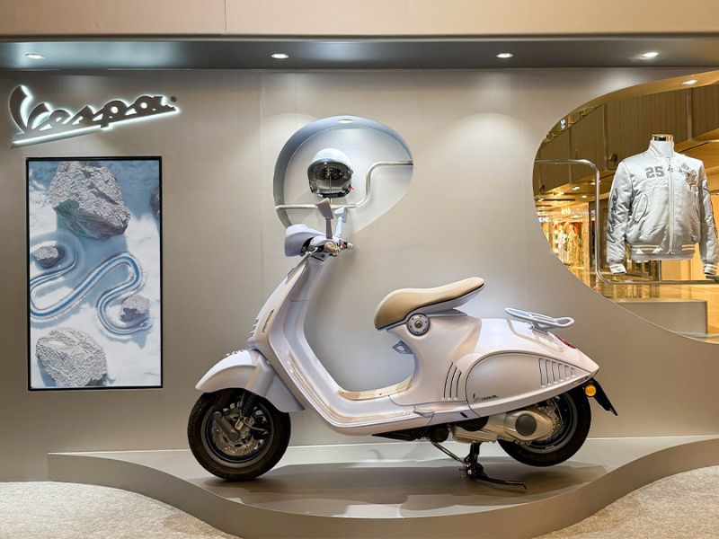 Vespa Piaggio, an Italian style icon since 1946 | Vespa.com